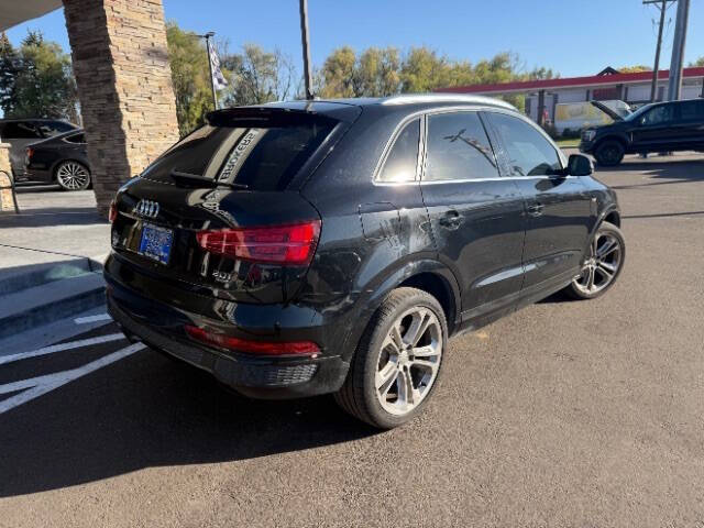 2016 Audi Q3 2.0T quattro Prestige