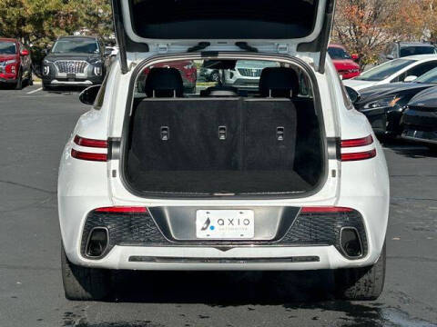 2025 Genesis GV70 2.5T Standard