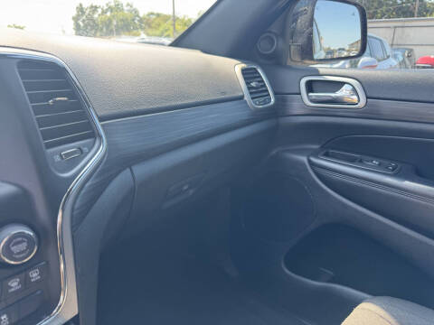 2021 Jeep Grand Cherokee Laredo E