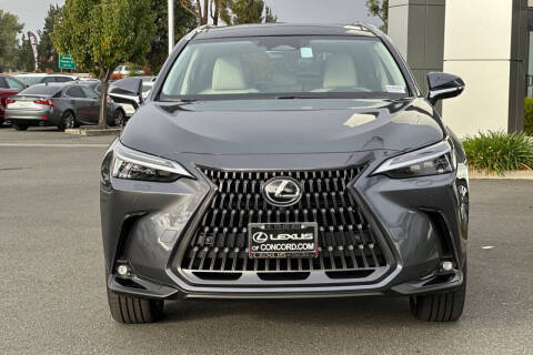 2026 Lexus NX 450h+ Luxury