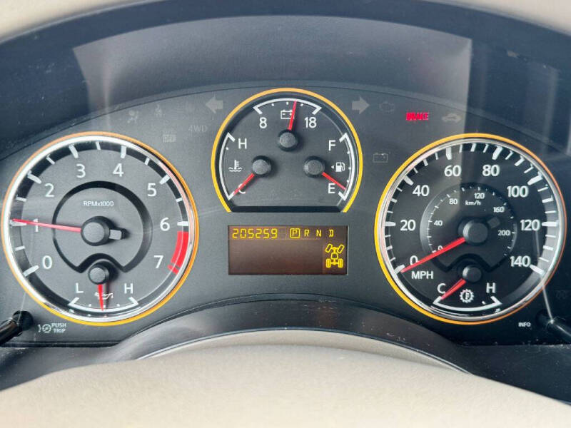 2008 Nissan Armada LE