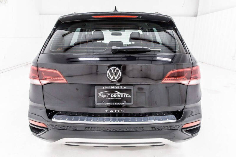 2022 Volkswagen Taos S