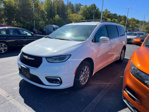 2022 Chrysler Pacifica Touring L