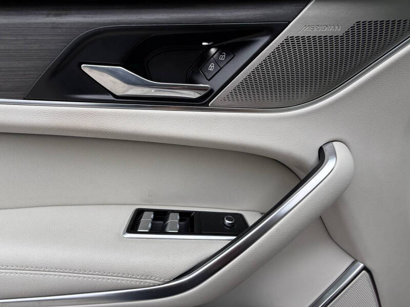 2022 Jaguar F-PACE P250 S