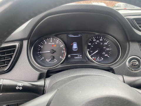 2017 Nissan Rogue SV