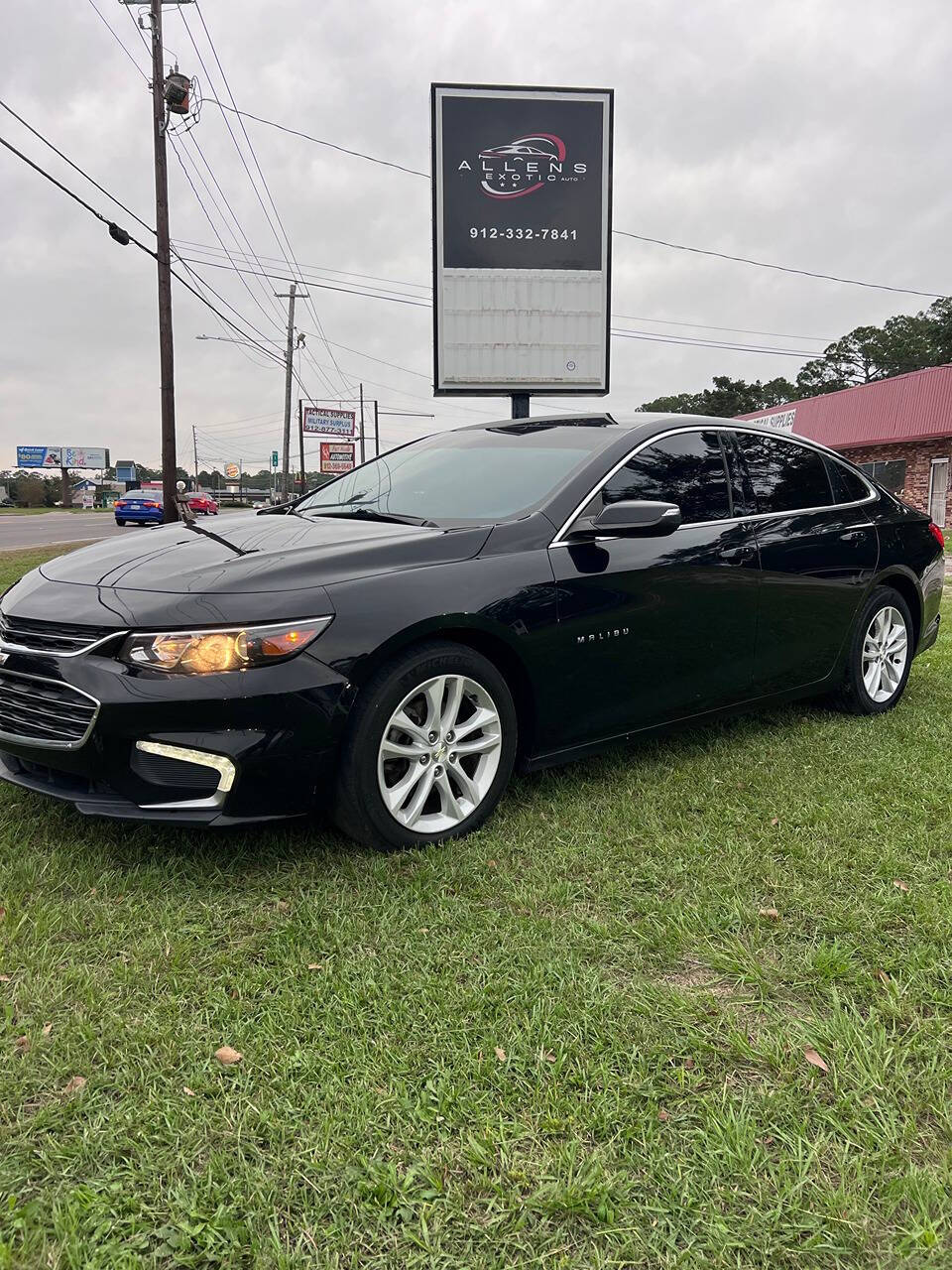 2018 Chevrolet Malibu for sale at Allens Exotic Auto in Hinesville, GA