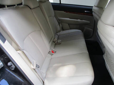 2010 Subaru Outback 2.5i Limited