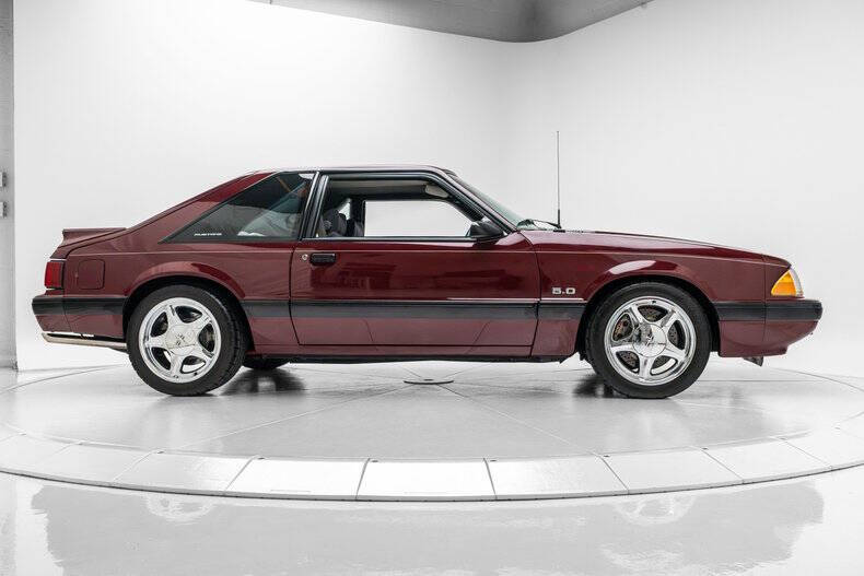 1988 Ford Mustang