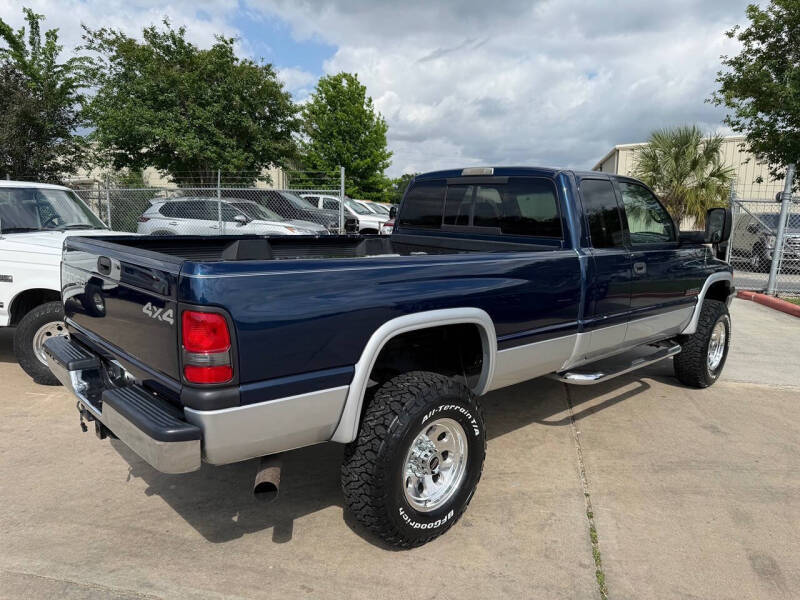 2002 Dodge Ram 2500 ST