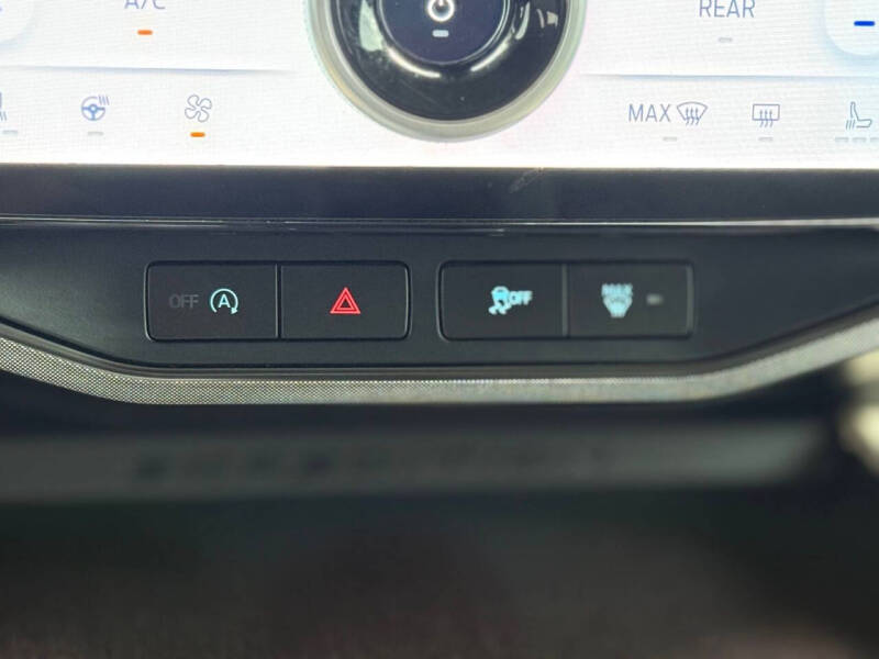 2023 Ford Expedition MAX Platinum