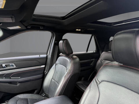 2018 Ford Explorer Sport