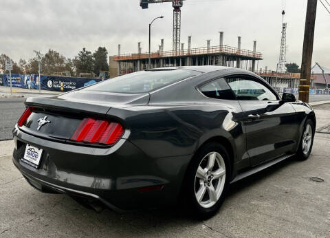 2016 Ford Mustang V6