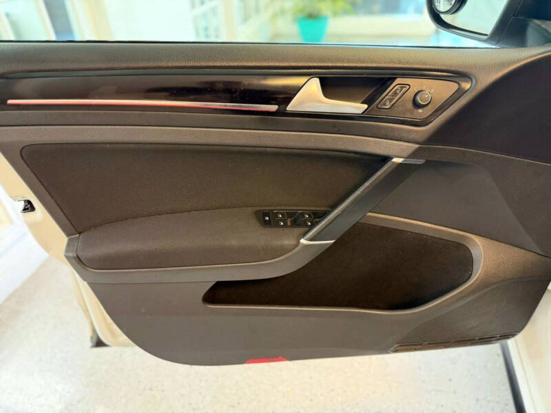 2015 Volkswagen Golf GTI