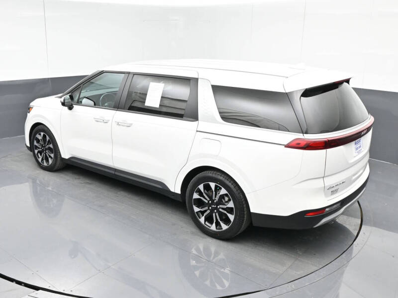2022 Kia Carnival EX