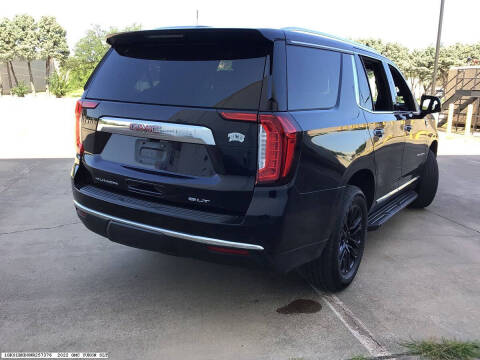 2022 GMC Yukon SLT