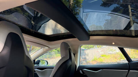 2014 Tesla Model S 85