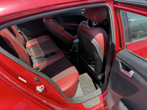 2013 Hyundai Veloster