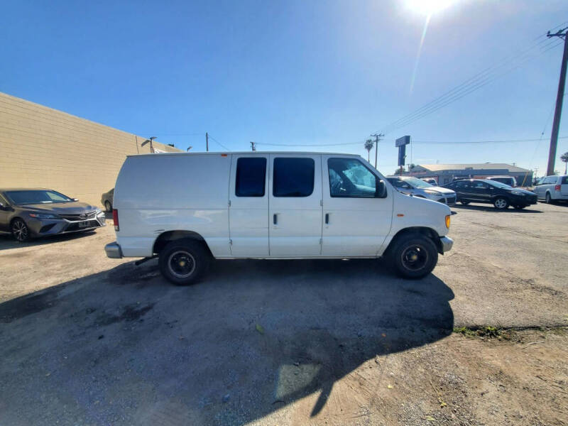 1999 Ford E-150