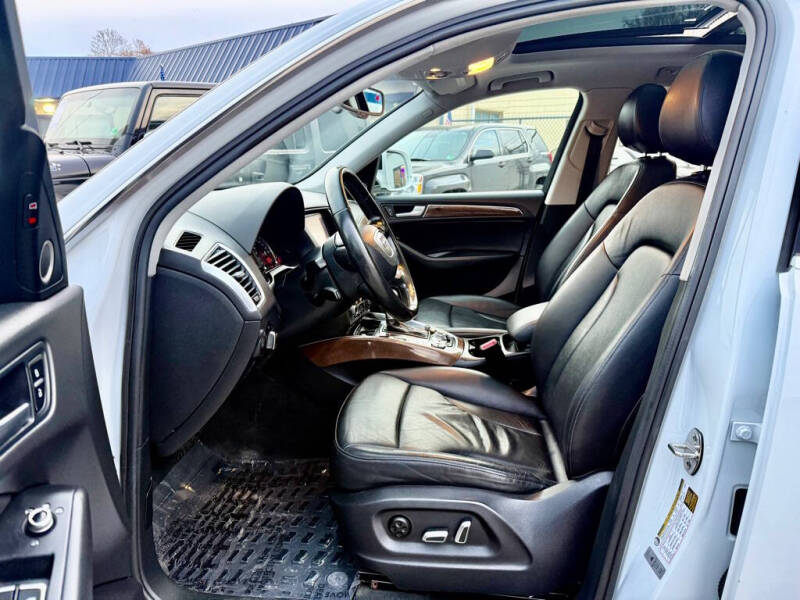 2016 Audi Q5 2.0T quattro Premium Plus