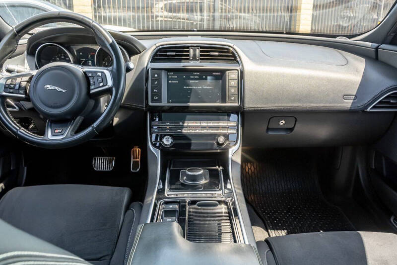 2018 Jaguar XE S