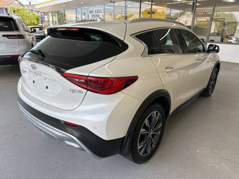 2019 Infiniti QX30 Luxe
