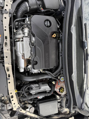 2018 Chevrolet Cruze LT Auto