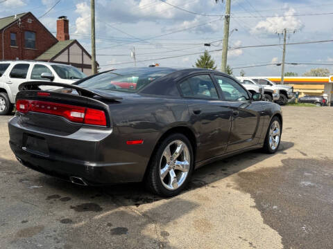 2013 Dodge Charger SXT