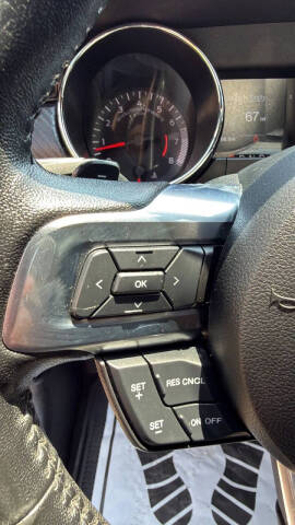 2016 Ford Mustang V6