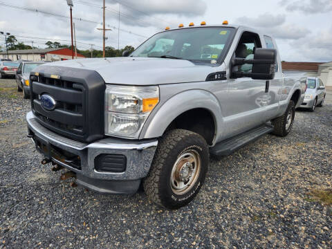2013 Ford F-250 Super Duty for sale at CRS 1 LLC in Lakewood NJ