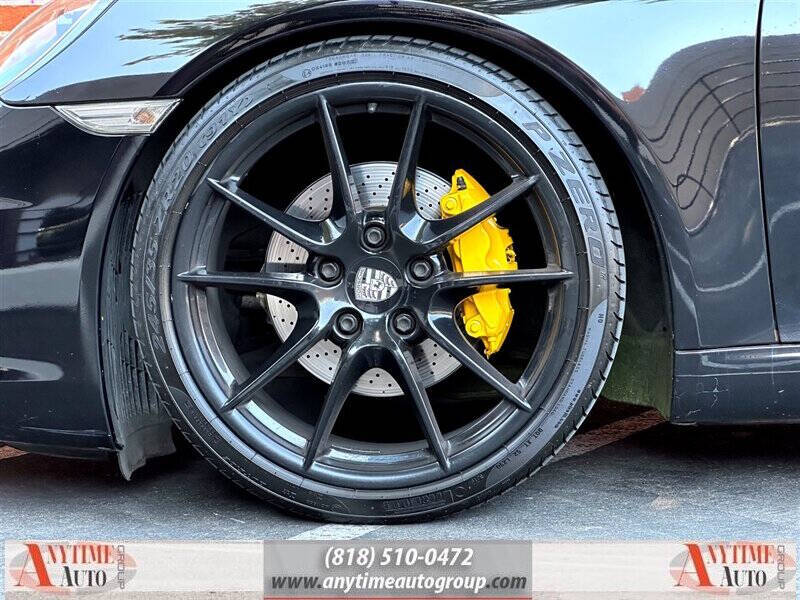 2015 Porsche 911 Carrera