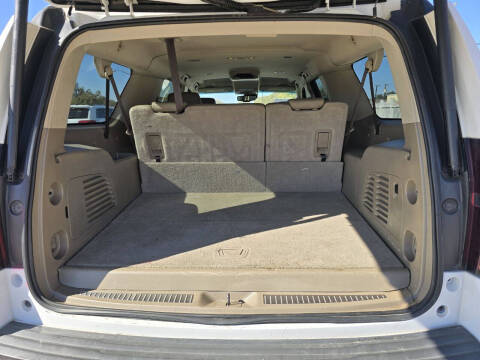 2017 Chevrolet Suburban LT