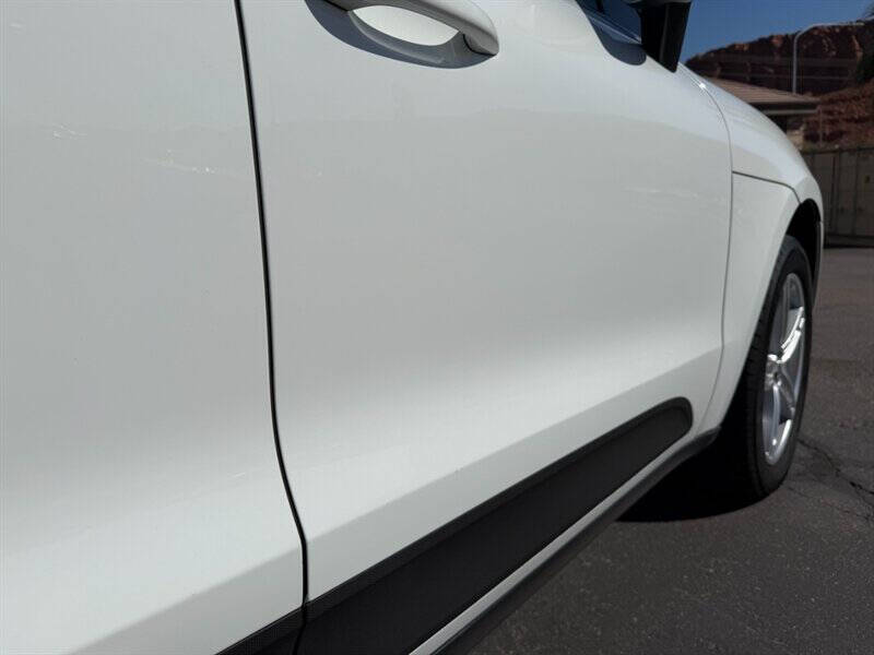 2018 Porsche Macan S