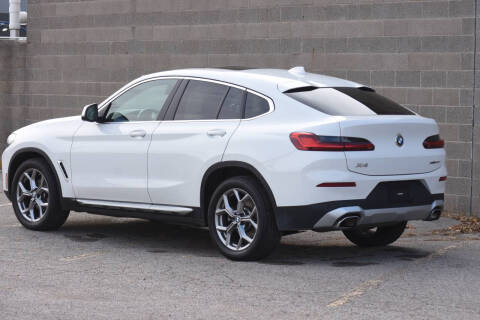 2023 BMW X4 xDrive30i