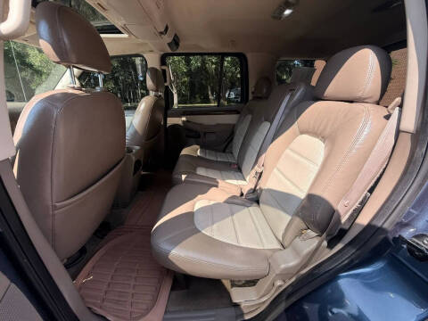 2005 Ford Explorer Eddie Bauer