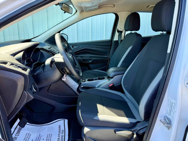 2014 Ford Escape S