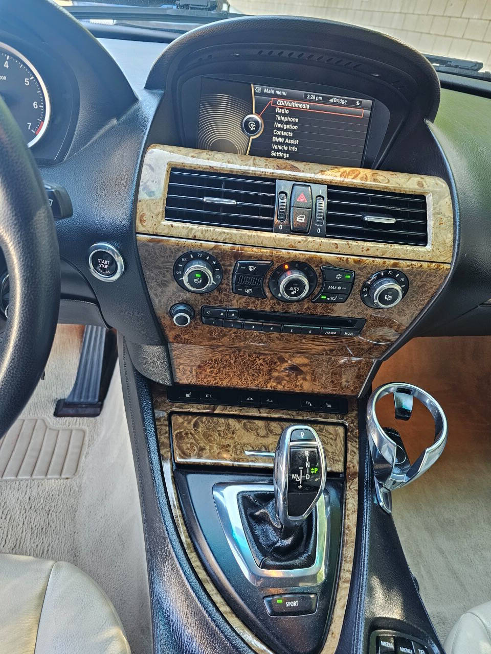 2010 BMW 6 Series 34