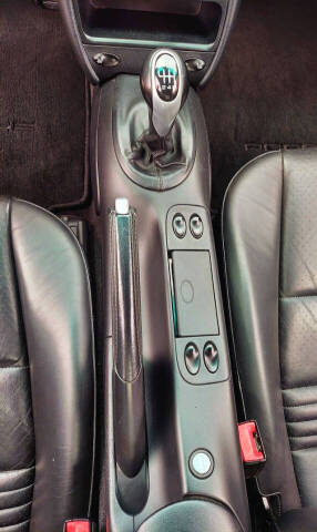 2004 Porsche 911 Carrera 4S