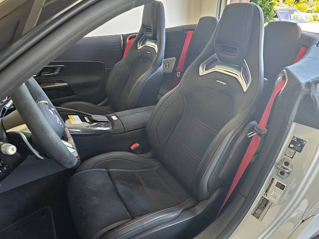 2024 Mercedes-Benz SL-Class 34
