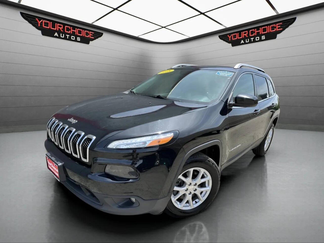 2018 Jeep Cherokee Latitude 4x4 4dr SUV's photo