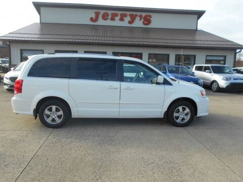 2013 Dodge Grand Caravan for sale at Jerry's Auto Mart in Uhrichsville OH