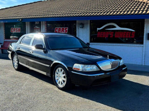 2010 Lincoln Town Car for sale at Redd's Wheels in Garland TX