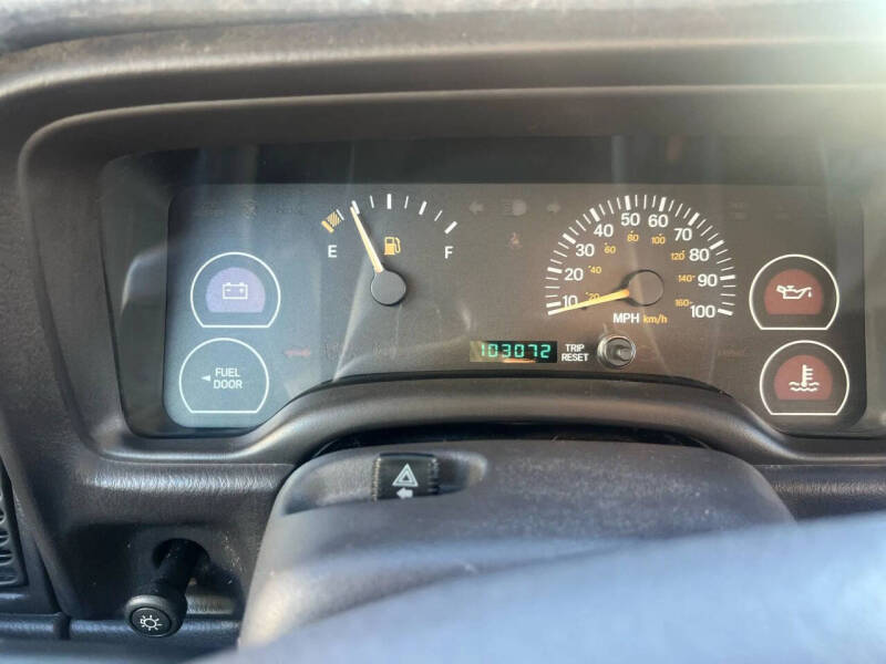 2000 Jeep Cherokee SE