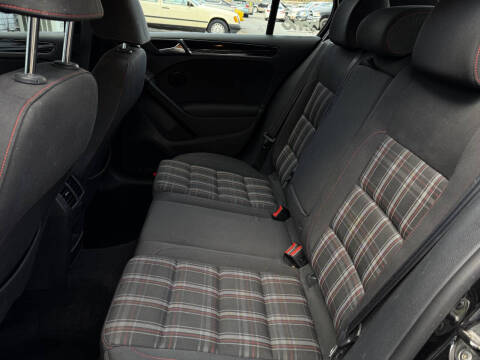 2012 Volkswagen GTI Base PZEV