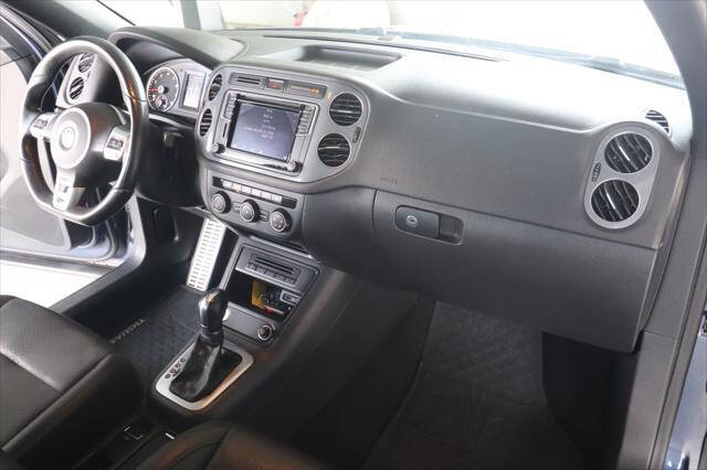 2016 Volkswagen Tiguan  - $16,999
