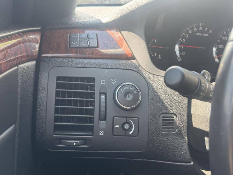 2006 Cadillac DTS Pro