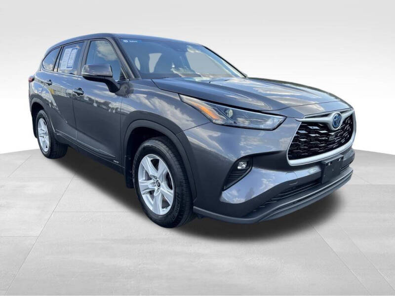 2023 Toyota Highlander Hybrid LE