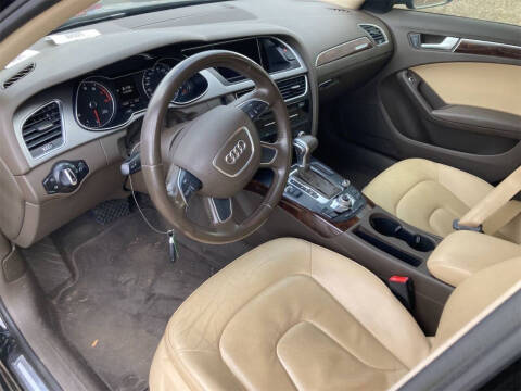 2015 Audi A4 2.0T quattro Premium