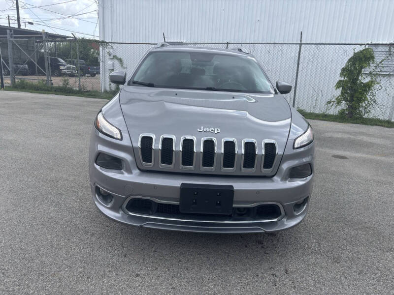 2017 Jeep Cherokee Overland