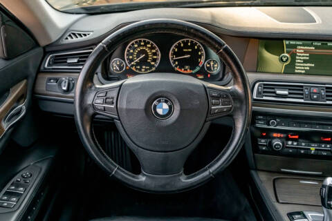 2011 BMW 7 Series 750Li xDrive