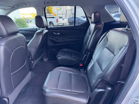 2021 Chevrolet Traverse LT Leather